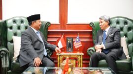 Menhan Prabowo Subianto menerima kunjungan kehormatan perdana Menhan Dato' Seri Utama Haji Mohamad Bin Haji Hasan, (Dok. Tim Media Prabowo Subiato) 
