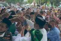Menteri Pertahanan RI yang juga Ketua Umum Partai Gerindra Prabowo Subianto mendapat antusiasme para Nahdliyin. (Dok. Tim Media Prabowo Subianto) 
