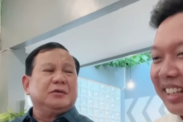 Tangkapan Layar, Menteri Pertahanan (Menhan) Prabowo Subianto Bersama Bayu Skak. (Instagram.com/@moektito)

